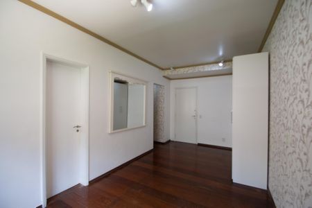 Apartamento à venda com 156m², 3 quartos e 2 vagas Apartamento à venda com 156m², 3 quartos e 2 vagassuite 1