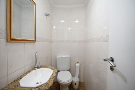 Apartamento à venda com 156m², 3 quartos e 2 vagas Apartamento à venda com 156m², 3 quartos e 2 vagaslavabo