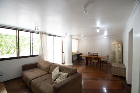 Apartamento à venda com 156m², 3 quartos e 2 vagas Apartamento à venda com 156m², 3 quartos e 2 vagasentrada