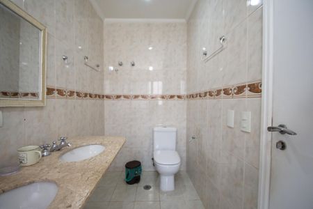 Apartamento à venda com 156m², 3 quartos e 2 vagas Apartamento à venda com 156m², 3 quartos e 2 vagasbanheiro suite 1