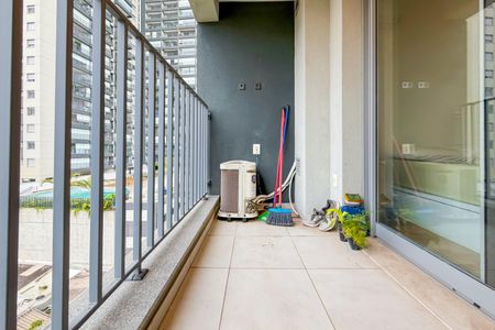 Studio para alugar com 27m², 1 quarto e sem vagaVaranda