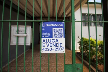 Casa à venda com 100m², 3 quartos e 3 vagas