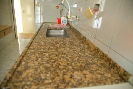 Casa à venda com 110m², 2 quartos e 2 vagasCozinha 