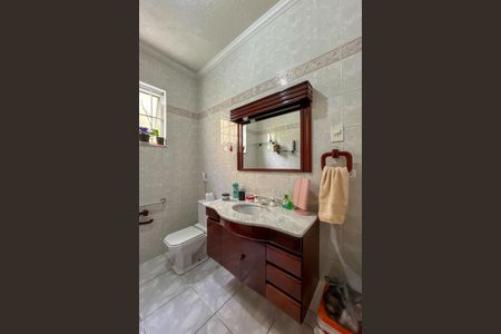 Banheiro 1 de casa à venda com 5 quartos, 185m² em Vila Cruz das Almas, São Paulo