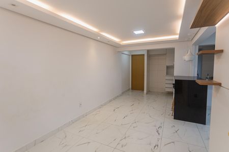 Sala de apartamento para alugar com 3 quartos, 82m² em Ipiranga, Belo Horizonte