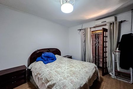 Casa à venda com 124m², 3 quartos e 2 vagasQuarto 1