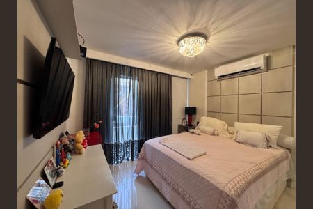 Casa de condomínio à venda com 371m², 5 quartos e 2 vagasSuíte 5