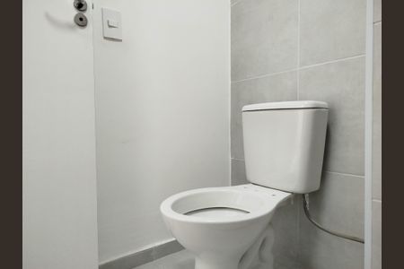 Apartamento para alugar com 36m², 2 quartos e sem vagaBanheiro