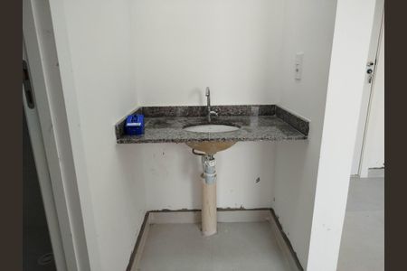 Apartamento para alugar com 36m², 2 quartos e sem vagaBanheiro