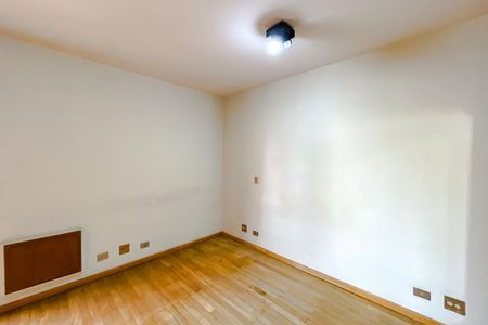 Apartamento para alugar com 200m², 3 quartos e 4 vagasSuíte 3