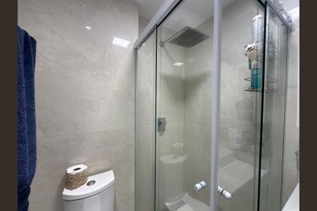 Apartamento à venda com 82m², 2 quartos e 1 vagaBanheiro da Suíte 1
