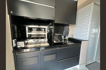 Apartamento à venda com 82m², 2 quartos e 1 vagaChurrasqueira