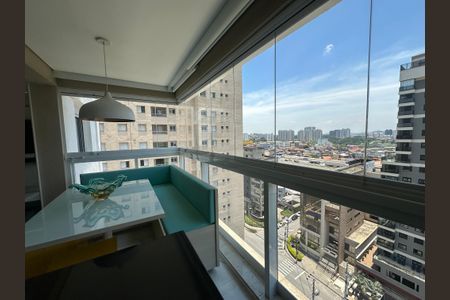Apartamento à venda com 82m², 2 quartos e 1 vagaVaranda