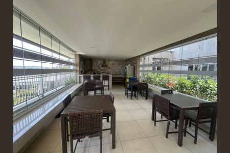 Apartamento à venda com 82m², 2 quartos e 1 vagaÁrea comum - Churrasqueira