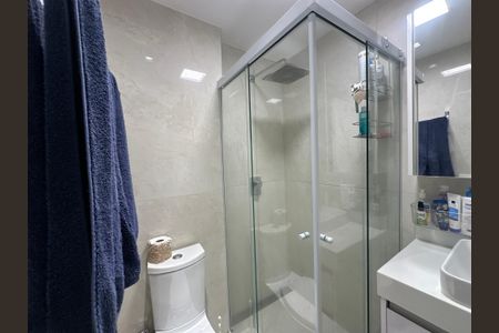 Apartamento à venda com 82m², 2 quartos e 1 vagaBanheiro da Suíte 1