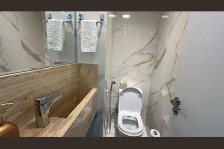 Apartamento à venda com 82m², 2 quartos e 1 vagaLavabo