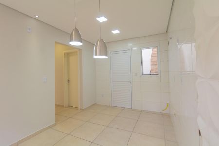 Casa de condomínio à venda com 66m², 3 quartos e 1 vaga Casa de condomínio à venda com 66m², 3 quartos e 1 vagaSala/Cozinha