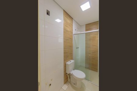 Casa de condomínio à venda com 66m², 3 quartos e 1 vaga Casa de condomínio à venda com 66m², 3 quartos e 1 vagaBanheiro