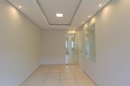 Casa de condomínio à venda com 66m², 3 quartos e 1 vaga Casa de condomínio à venda com 66m², 3 quartos e 1 vagaQuarto 2