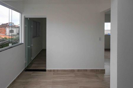 Casa para alugar com 55m², 2 quartos e sem vagaSala/Cozinha