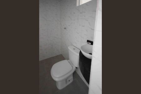 Casa para alugar com 55m², 2 quartos e sem vagaBanheiro Social