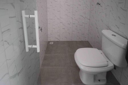 Casa para alugar com 55m², 2 quartos e sem vagaBanheiro Social