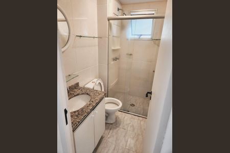 Banheiro de apartamento à venda com 2 quartos, 50m² em Jardim das Vertentes, São Paulo