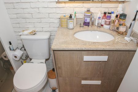 Apartamento à venda com 96m², 2 quartos e 2 vagasBanheiro Suíte