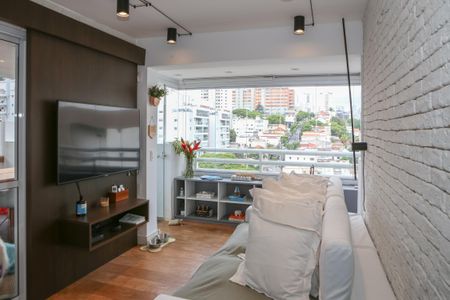 Sala de apartamento à venda com 2 quartos, 96m² em Vila Anglo Brasileira, São Paulo
