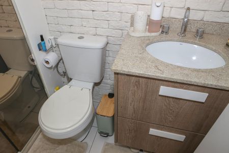 Apartamento à venda com 96m², 2 quartos e 2 vagasBanheiro