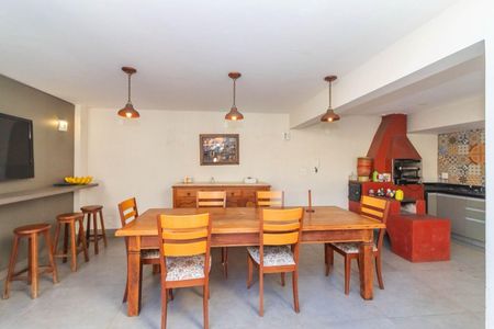 Casa para alugar com 398m², 4 quartos e 4 vagas Casa para alugar com 398m², 4 quartos e 4 vagasÁrea comum