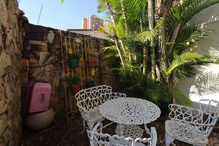 Casa para alugar com 270m², 2 quartos e 2 vagasJardim