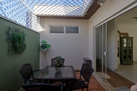 Casa para alugar com 270m², 2 quartos e 2 vagasJardim de Inverno