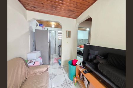Casa à venda com 2 quartos, 73m² em Jardim Sao Carlos (Zona Leste), São Paulo