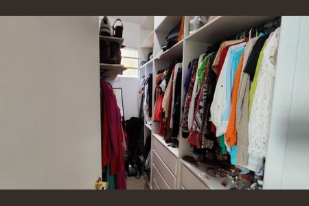 Casa à venda com 4 quartos, 370m² em São Bento, Belo Horizonte