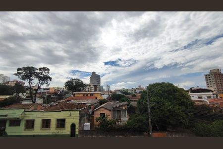 Casa à venda com 200m², 4 quartos e 2 vagas