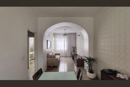 Casa à venda com 4 quartos, 200m² em Nova Suíça, Belo Horizonte