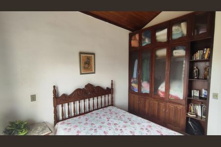 Casa à venda com 200m², 4 quartos e 2 vagas