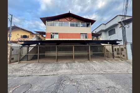 Apartamento à venda com 160m², 4 quartos e 2 vagas