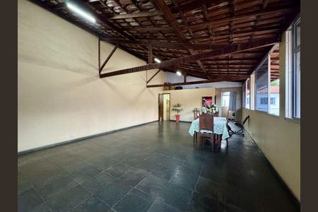 Apartamento à venda com 160m², 4 quartos e 2 vagas