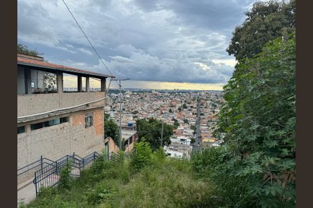 Casa à venda com 4 quartos, 192m² em Boa Vista, Belo Horizonte
