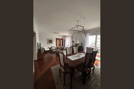 Apartamento à venda com 156m², 3 quartos e 2 vagas