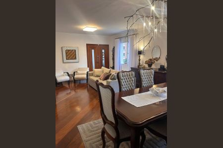 Apartamento à venda com 156m², 3 quartos e 2 vagas