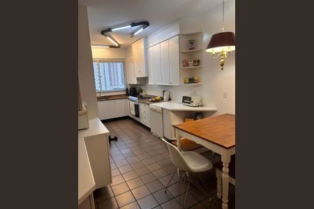 Apartamento à venda com 156m², 3 quartos e 2 vagas