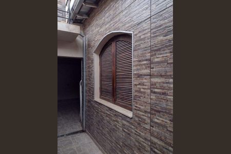 Casa à venda com 81m², 2 quartos e sem vaga