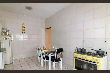 Casa à venda com 800m², 3 quartos e sem vaga