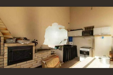 Casa à venda com 3 quartos, 800m² em Parque São Quirino, Campinas