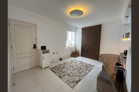 Apartamento à venda com 1 quarto, 57m² em Taquaral, Campinas