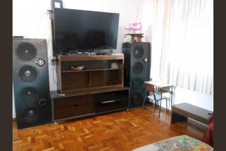 Casa à venda com 3 quartos, 240m² em Parque São Quirino, Campinas