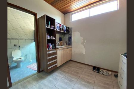 Casa à venda com 4 quartos, 198m² em Parque Residencial Vila União, Campinas